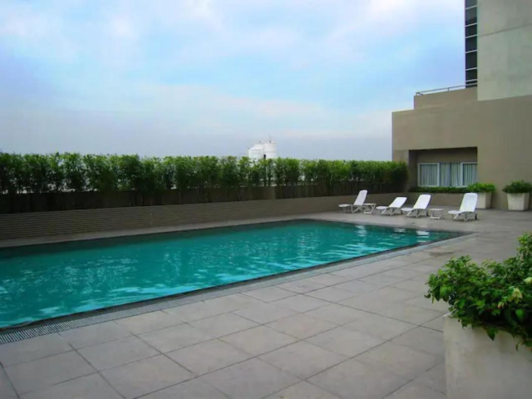 Bgc Private Apartments Manila Eksteriør billede